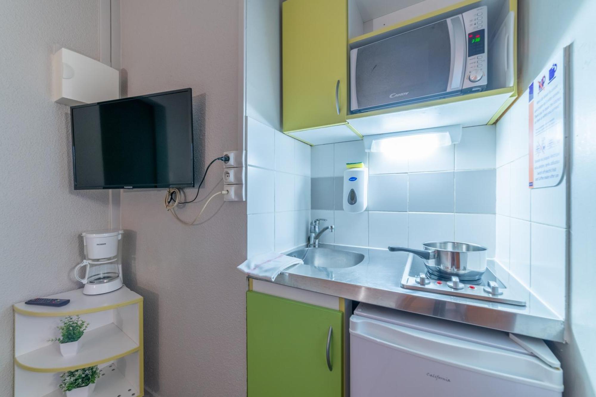 Montempo Apparthotel Cdg Goussainville Гусенвил Екстериор снимка