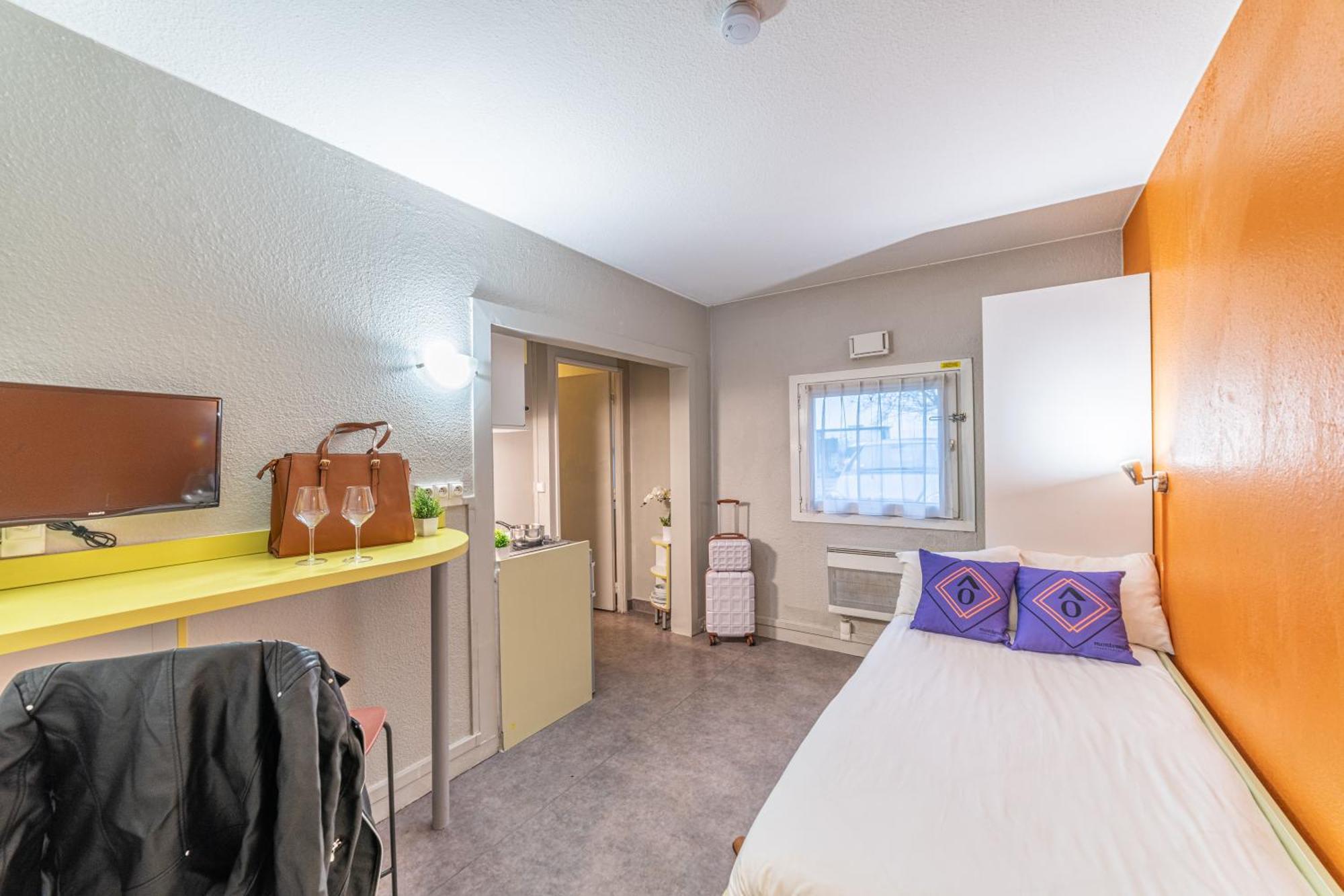 Montempo Apparthotel Cdg Goussainville Гусенвил Екстериор снимка