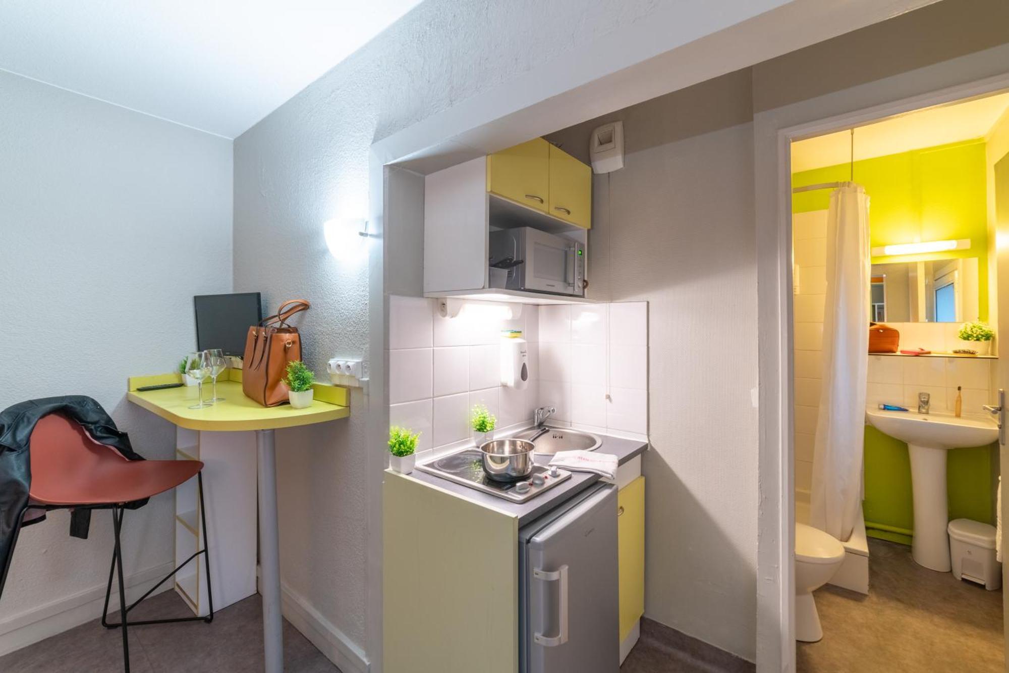 Montempo Apparthotel Cdg Goussainville Гусенвил Екстериор снимка