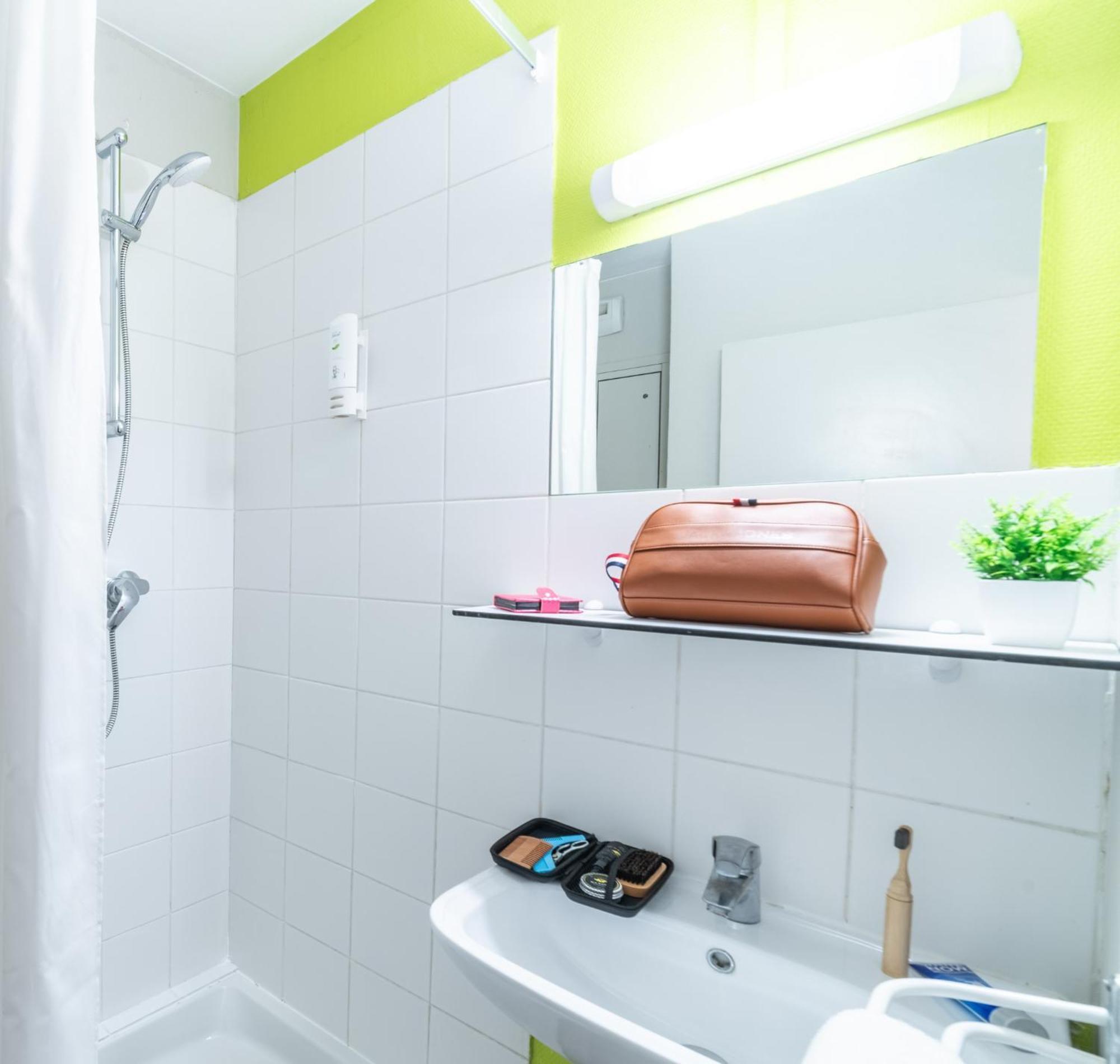 Montempo Apparthotel Cdg Goussainville Гусенвил Екстериор снимка